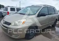 2005 Toyota SIENNA photo