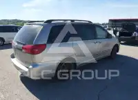 2005 Toyota SIENNA photo