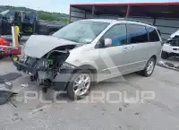 2005 Toyota SIENNA photo