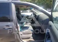 2005 Toyota SIENNA photo