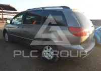 2005 Toyota SIENNA photo