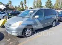 2005 Toyota SIENNA photo