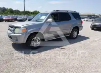 2005 Toyota SEQUOIA photo