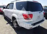2005 Toyota SEQUOIA фото