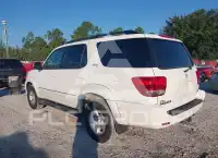 2005 Toyota SEQUOIA photo