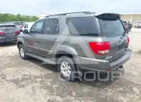 2005 Toyota SEQUOIA фото