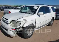 2005 Toyota SEQUOIA фото