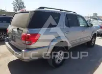 2005 Toyota SEQUOIA фото