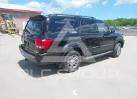 2005 Toyota SEQUOIA фото