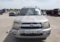 2005 Toyota SEQUOIA фото