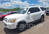 2005 Toyota SEQUOIA фото