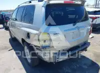 2005 Toyota Highlander фото