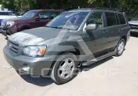 2005 Toyota Highlander photo
