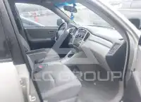 2005 Toyota Highlander фото