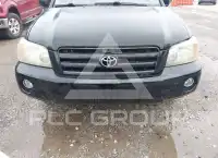 2005 Toyota Highlander photo