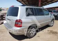 2005 Toyota Highlander фото