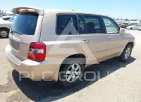 2005 Toyota Highlander фото