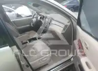 2005 Toyota Highlander photo