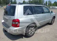2005 Toyota Highlander фото