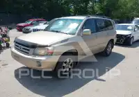2005 Toyota Highlander photo