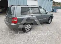 2005 Toyota Highlander photo