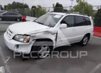 2005 Toyota Highlander photo