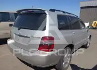 2005 Toyota Highlander photo