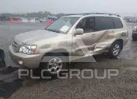 2005 Toyota Highlander photo