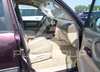 2005 Toyota LAND CRUISER photo