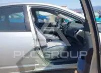2005 Toyota PRIUS photo