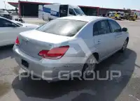 2005 Toyota AVALON фото