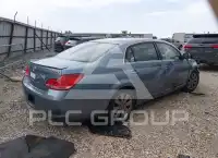 2005 Toyota AVALON фото