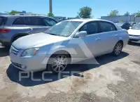 2005 Toyota AVALON фото