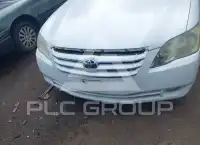 2005 Toyota AVALON фото