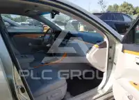 2005 Toyota AVALON фото