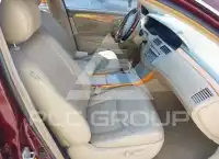 2005 Toyota AVALON фото