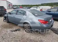 2005 Toyota AVALON фото