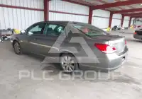 2005 Toyota AVALON photo