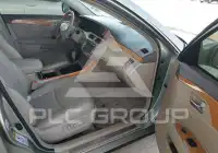 2005 Toyota AVALON photo