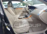 2005 Toyota AVALON фото
