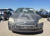 2005 Toyota AVALON photo