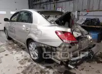 2005 Toyota AVALON photo