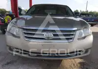 2005 Toyota AVALON photo