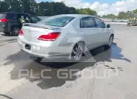 2005 Toyota AVALON фото