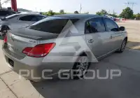 2005 Toyota AVALON photo
