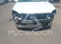 2005 Toyota AVALON photo