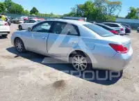 2005 Toyota AVALON фото