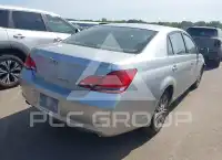 2005 Toyota AVALON фото