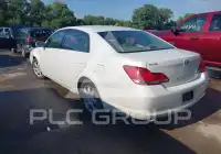2005 Toyota AVALON фото