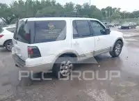 2005 Ford EXPEDITION photo